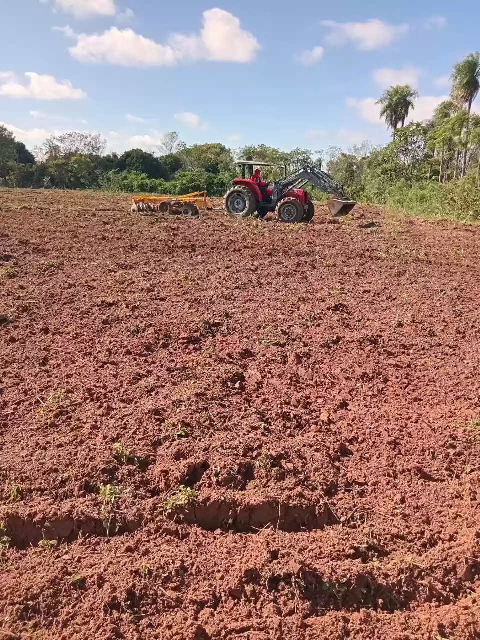 Arado para pequeños y medianos agricultores