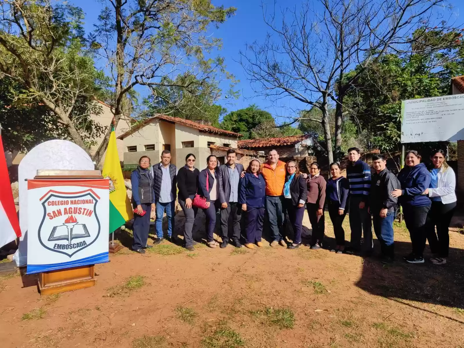 Palada inicial de la construcción de la nueva cocina comedor para el Colegio Nacional San Agustín